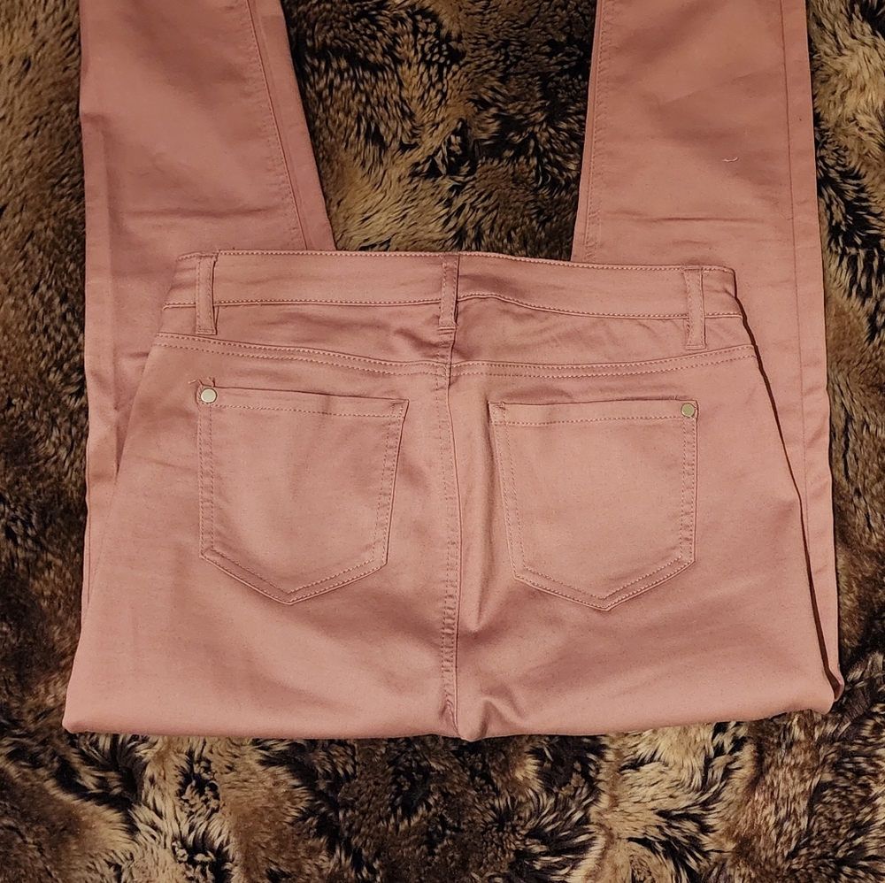 Mid Rize Skinny Jeans - Picture 3 of 5